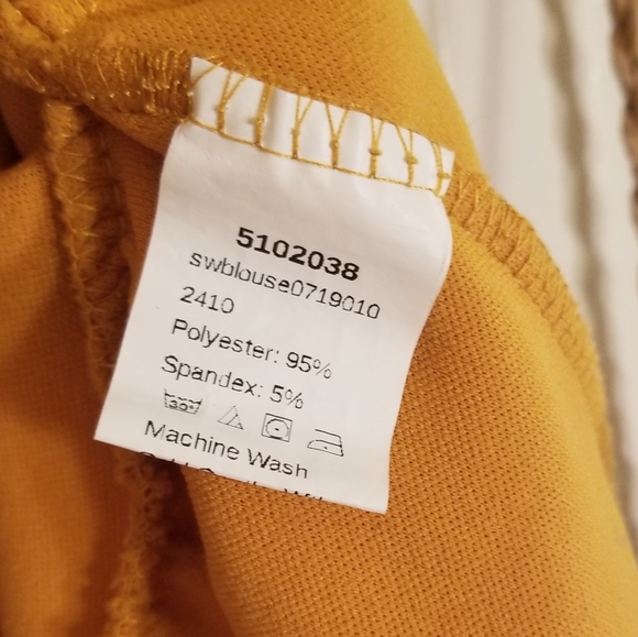 Mustard yellow short sleeve top - Picture 5 of 8
